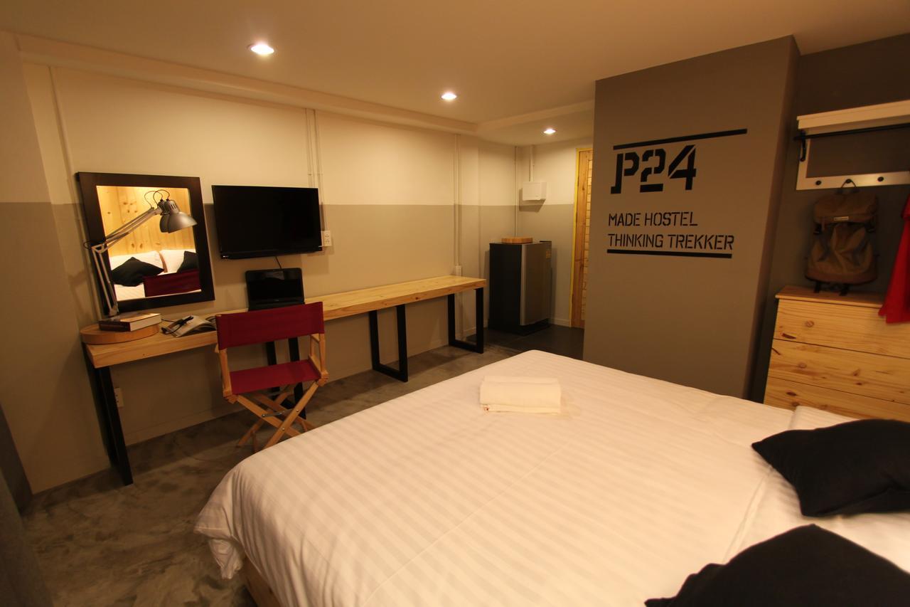 P24 At Kaset Hotel Bangkok Exterior photo
